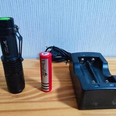 【お取引決定】cree 3.7vリチウム充電池式LEDライト