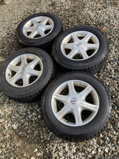 スタットレスタイヤ　アルミホイール　4本セット　プリザック225/60/R16