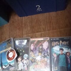 PSP2000　ソフト　UMD　 充電コード　D端子ケーブルP2　ケースの画像