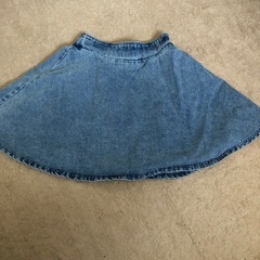 スカートM