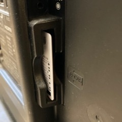 壊れたテレビの画像