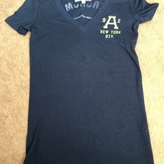 【値下げ】アバクロ TシャツS