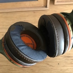 スカルキャンディ　Bluetoothヘッドホンの画像