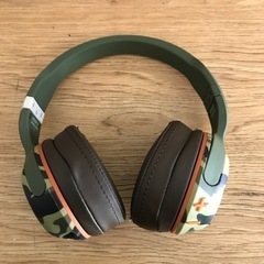 スカルキャンディ　Bluetoothヘッドホン