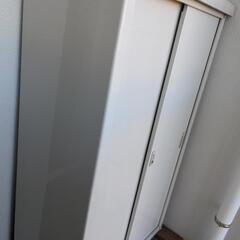 【お取引中】屋外用鍵付き物置