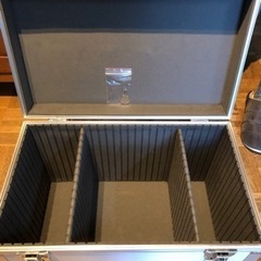 アルミケース　カメラ・精密機械などにの画像