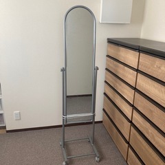 全身鏡決まりました