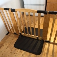ベビーゲート　
