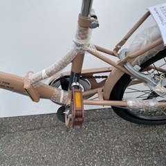 折りたたみ自転車（20インチ）モカ　ウェルビー　新品の画像