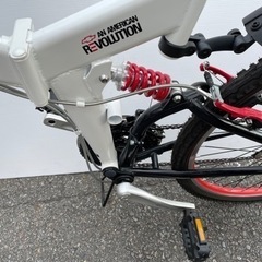 折りたたみMTB自転車     (26インチ）ダブルサスペンション　18段変速　白　シボレー　中古美品の画像