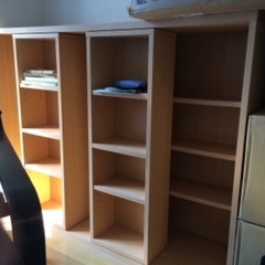スライド式本棚の画像