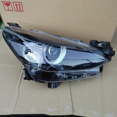 MAZDA 2 ライト。