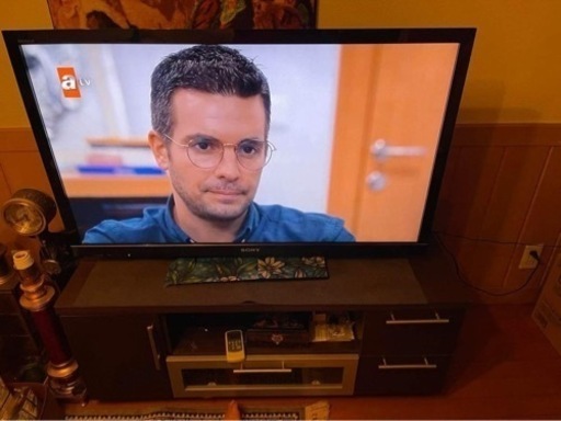 SONYブラビア中古今月まで出品　3D対応４６インチ