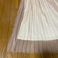 新品タグなし　ピンク　チュール　スカートの画像