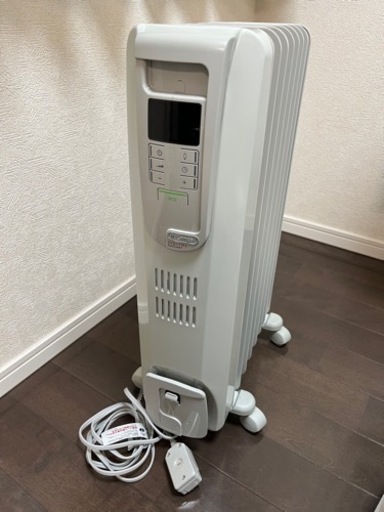 DeLonghi デロンギ オイルヒーター