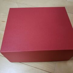 カニ缶6コが入っていた箱　　