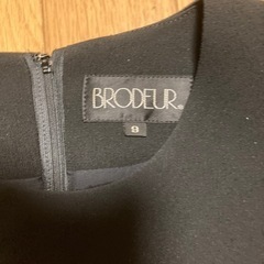 フォーマルスーツ　9号　美品　値下げの画像