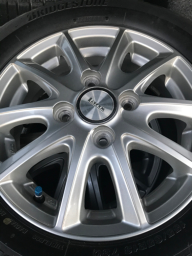 値下げしました。2018年製スタッドレスタイヤ&ホイール中古4本セット