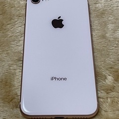iPhone 8 ローズゴールド　64GB SIMロックなしの画像