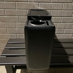 センターコンソールボックスの画像