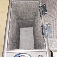 センターコンソールボックスの画像