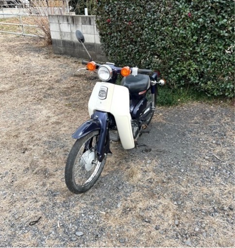 125.  ホンダ　スーパーカブ50  FI  原付　バイク　50cc   車体