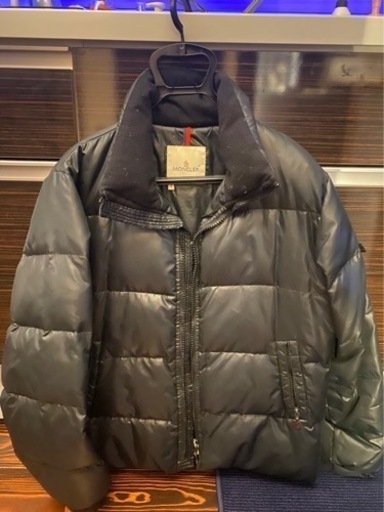 早い者勝ち！モンクレール　ダウンジャケット