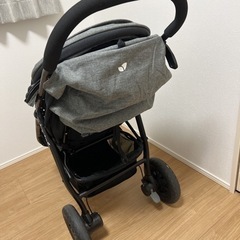 カトージ Joie ベビーカー の画像