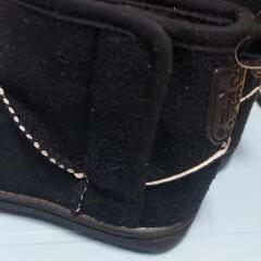 新品未使用 13cm ムートンブーツの画像