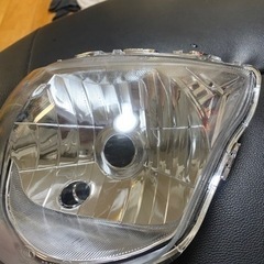 アドレス125 DT11A ヘッドライト　格安　早い者勝ち❗️の画像