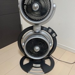 【値引きします】２つのファンが逆になる扇風機オシャレです