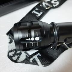 【決まりました】爆光　LED ライト　懐中電灯　ブラックの画像