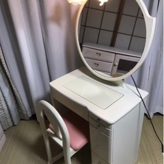 化粧台　メイク台　女性　ミラー角度調整　証明　スイッチコンセント...