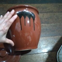 壺　蓋付きの画像