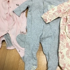赤ちゃん　ロンパースの画像