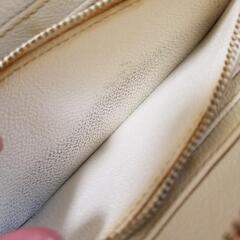 在宅ワーク💻　革製品の簡単なお直しや衣類の整理👝の画像