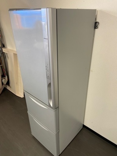?激安 大特価 オススメ‼️HITACHIノンフロン冷凍冷蔵庫3ドアR-K320GVL?