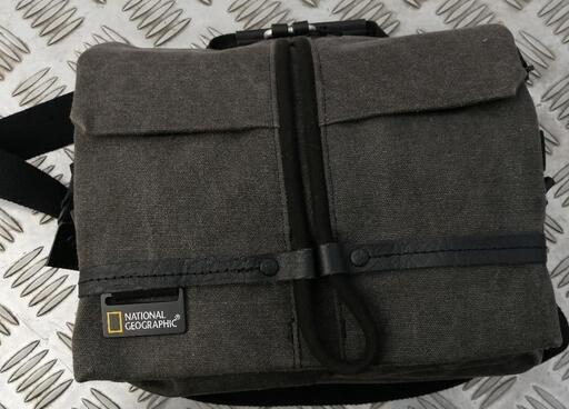 中古　カメラバッグ　ナショナルジオグラフィックス
