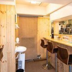 【昇給・ボーナスあり／シフト自由】唐揚げ居酒屋サービススタッフ【西新宿5丁目駅】の画像