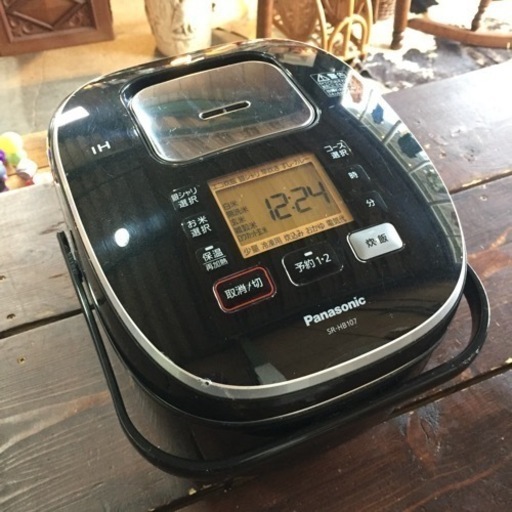 ▼△2018年製 Panasonic IH炊飯器△▼SR-HB107AK