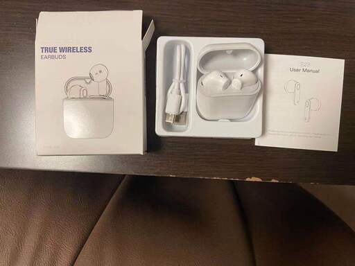 【最新版】 イヤホン bluetooth ワイヤレス 　【PSE認証済】新品