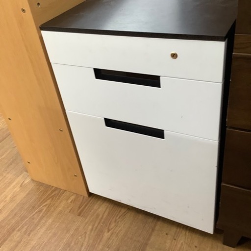 【大塚家具（ＩＤＣ）】ワゴン売ります！