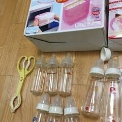 ベビー　ミルク　搾乳　哺乳瓶の画像