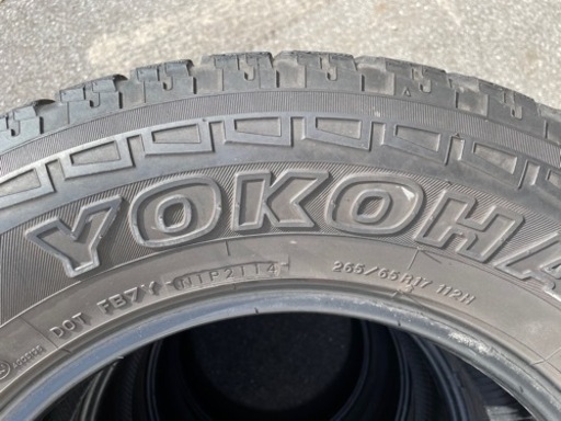 中古タイヤ265/65R17 112H 4本セット