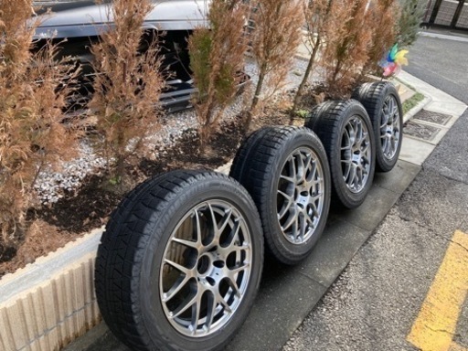 【超美品】ブリヂストン BLIZZAK REVO GZ 225/55 17R BMW 5/7シリーズ　E60/E61/F10/F11/E38/E65/E66 スタッドレスタイヤホイールセット 超美品】ブリヂストン BLIZZAK REVO GZ 225/55 17R 販売 BMW 5/7