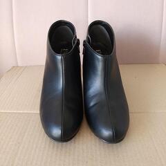 【ESPERANZA】のアンクルブーツ