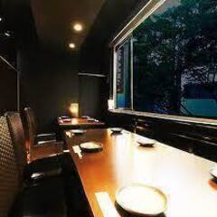 【新横浜・駅近】居酒屋ホールでのアルバイト★ヒゲ・ピアス・髪色自由です！の画像