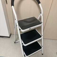 踏み台、脚立チェア　ニトリ(引渡し者確定)
