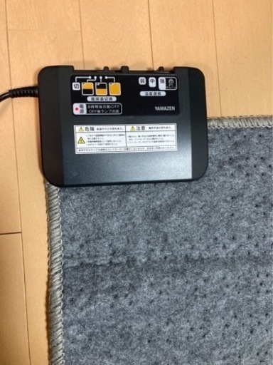 ホットカ-ペット。2畳用