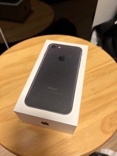 iPhone7 32G 色マッドブラック